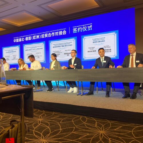 InterRail and Hubei Ports work more closely together